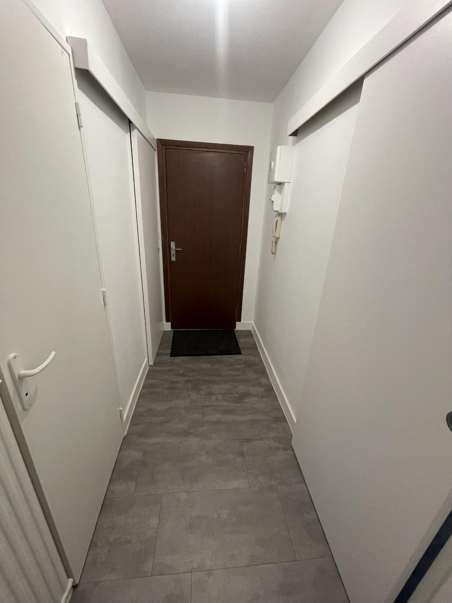 Logement Neuf A Proximite Du Centre Ville Avec Parking Limoges Ngoại thất bức ảnh