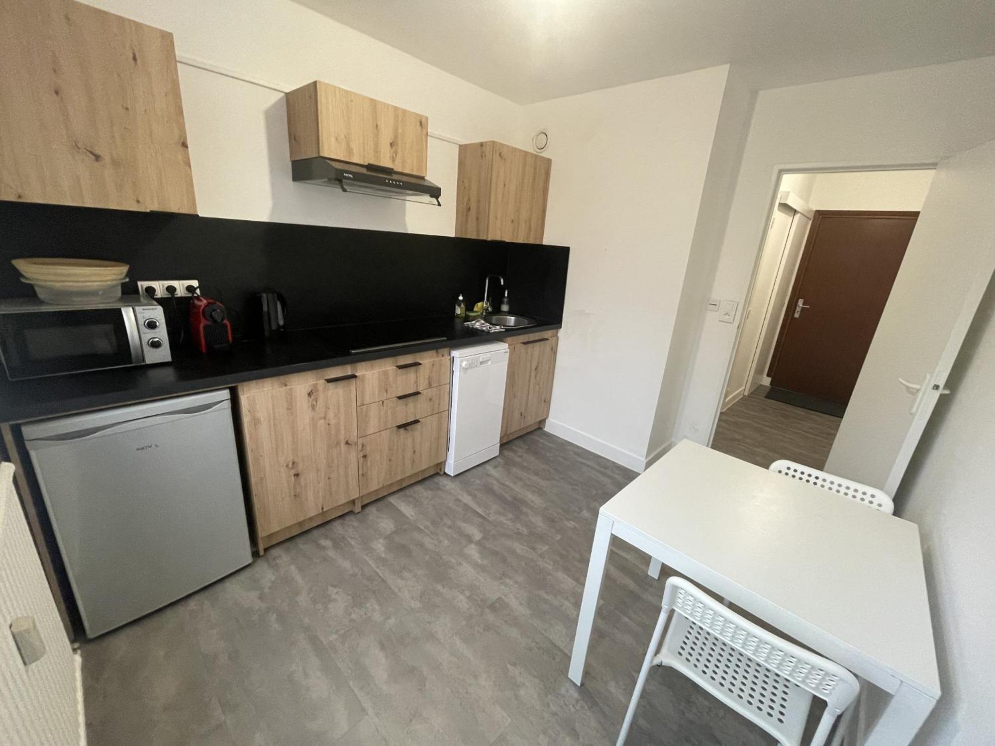 Logement Neuf A Proximite Du Centre Ville Avec Parking Limoges Ngoại thất bức ảnh