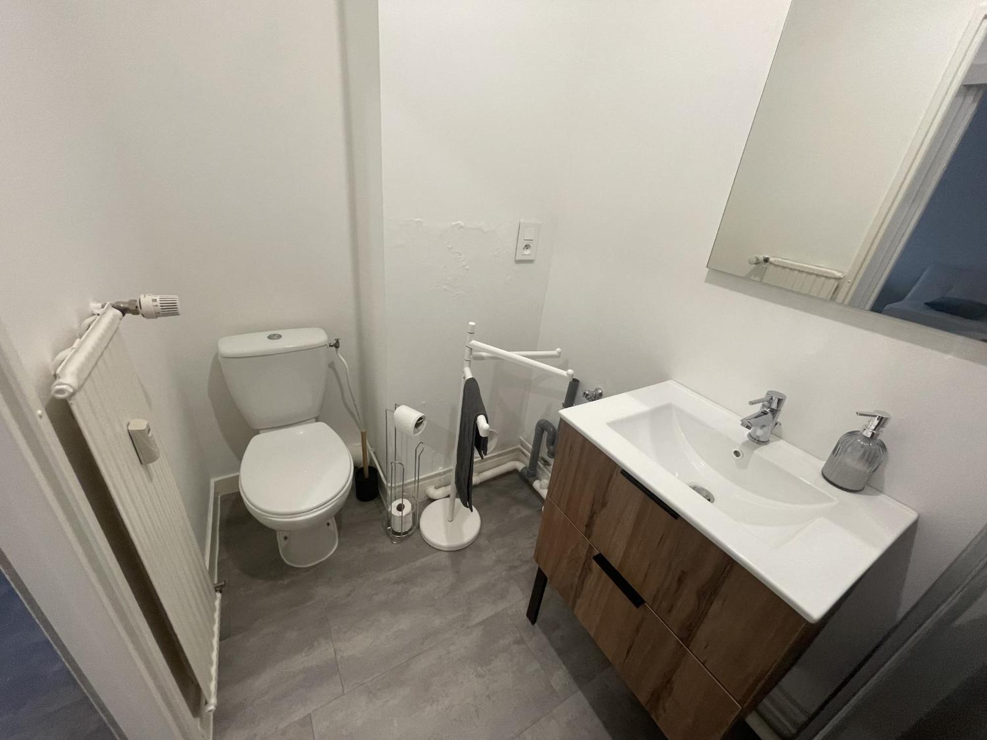Logement Neuf A Proximite Du Centre Ville Avec Parking Limoges Ngoại thất bức ảnh